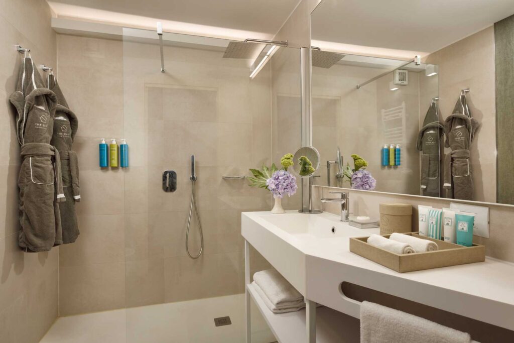 70-Bagno_o Bagno camera The Sense resort al mare in Toscana