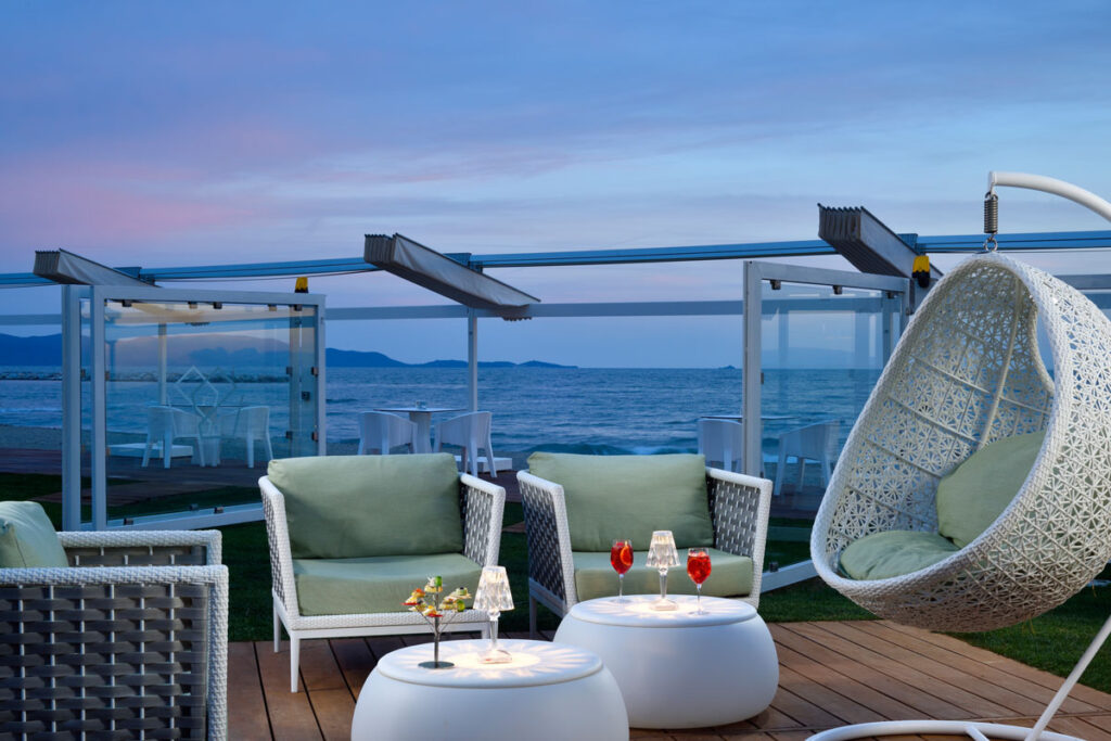 red-rabbit-ristorante-resort-toscana-mare-1 American bar Red Rabbit